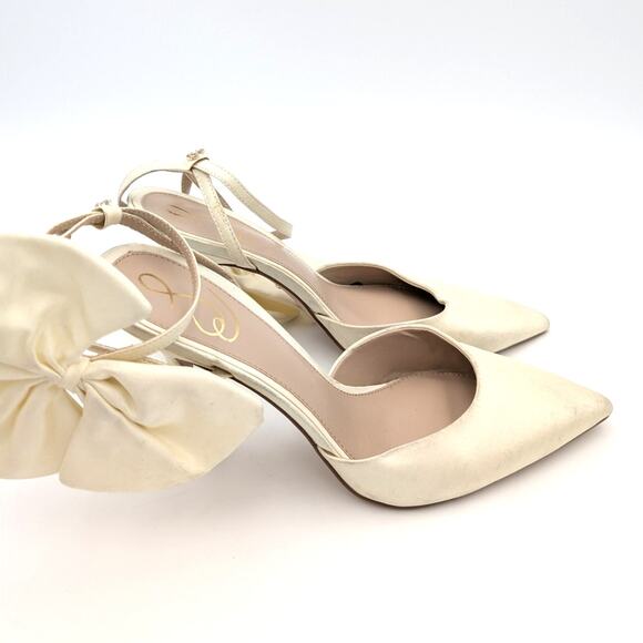 Sam Edelman Cream Heels with Bow Detail - Picture 3 of 14